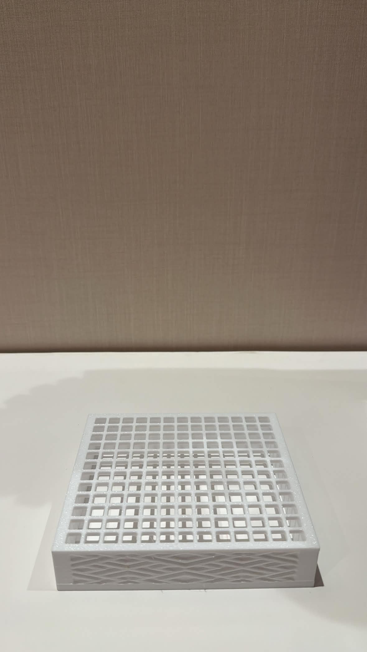 Grid Tray