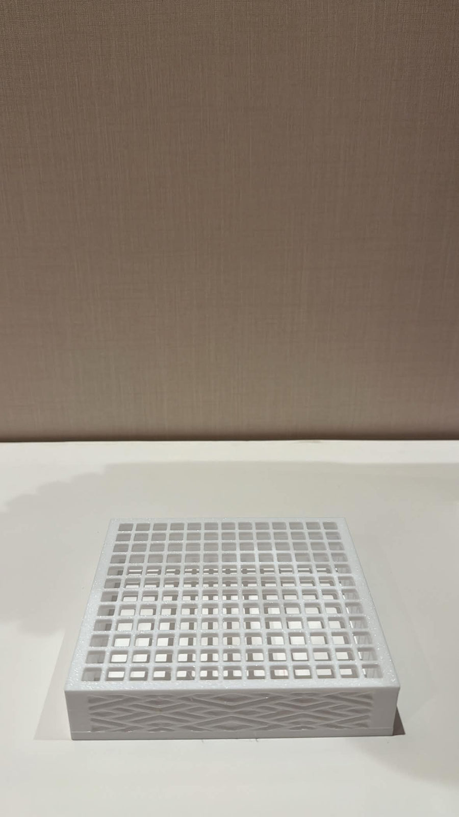 Grid Tray